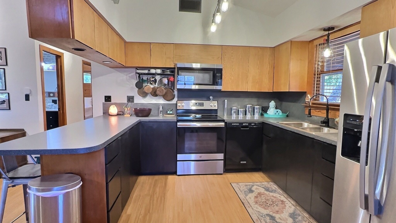 Photo of Kitchen in Comanche Point