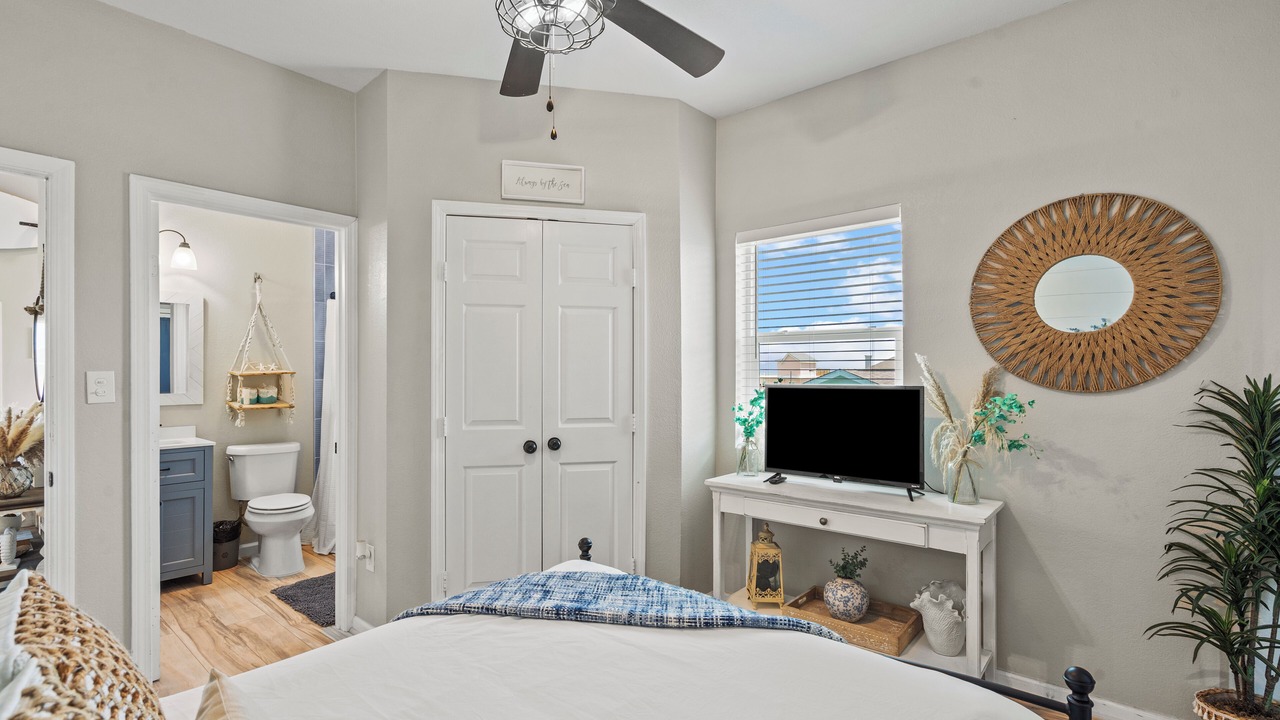 Photo of Bedroom in Galveston