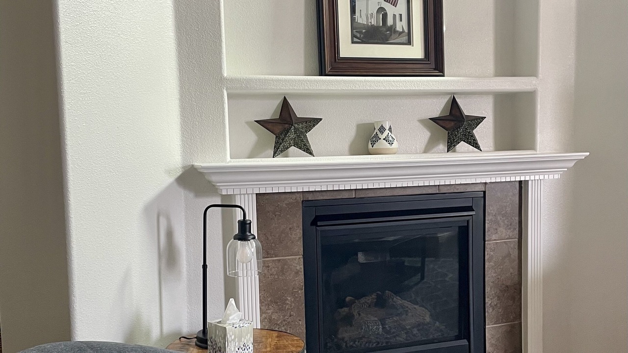 Photo of Livingroom in Biggs Field