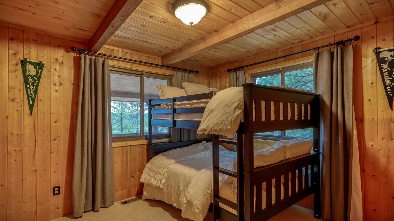 Photo of Bedroom in Pagosa Springs