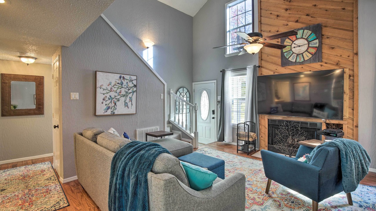 Photo of Livingroom in Tool