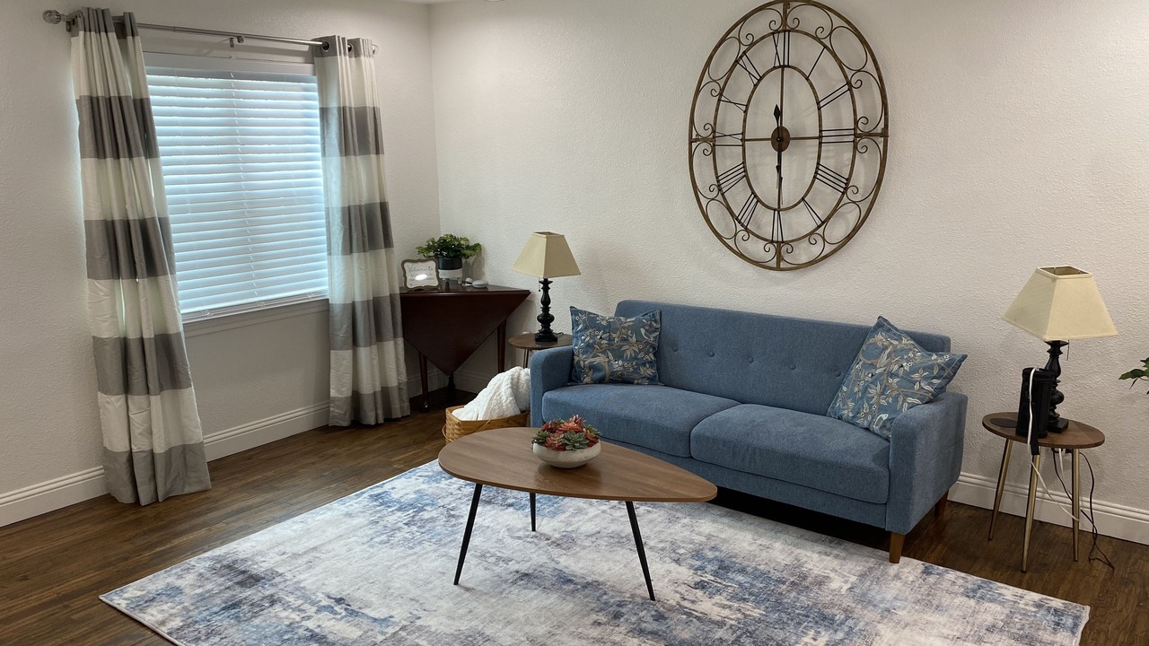 Photo of Livingroom in South Arlington