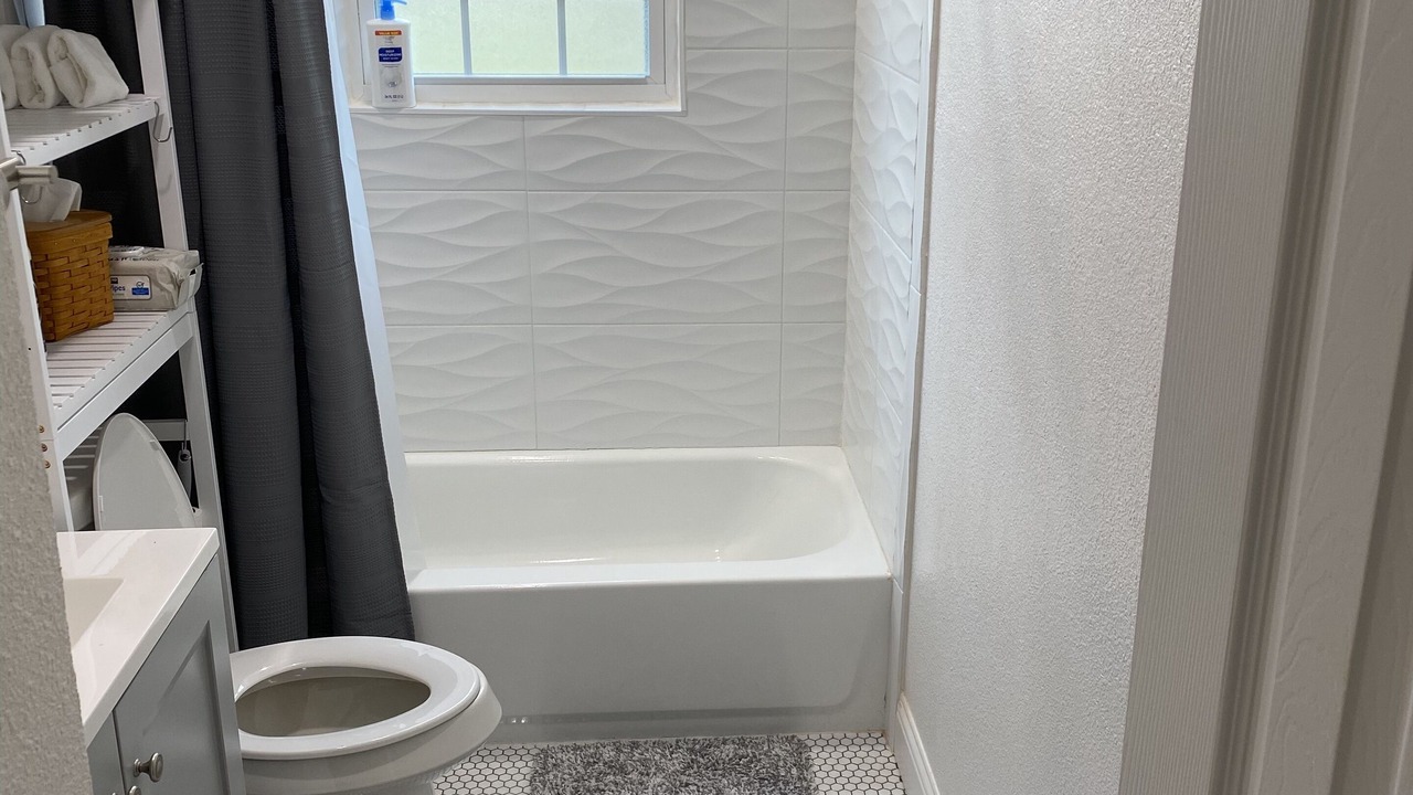 Photo of Bathroom in South Arlington