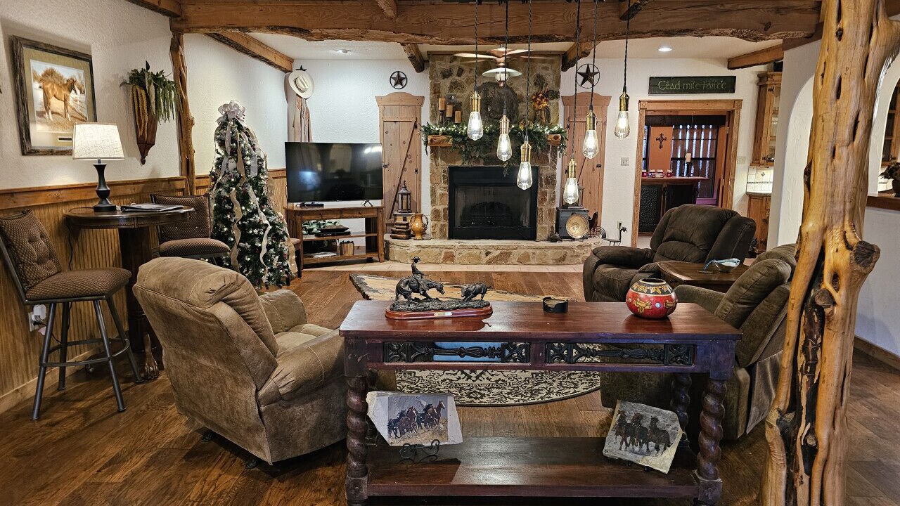 Photo of Livingroom in Weatherford