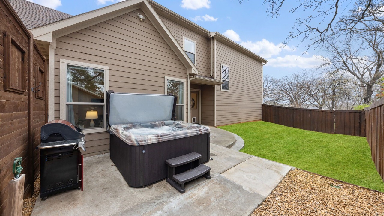 Photo of Patio Balcony in Pottsboro