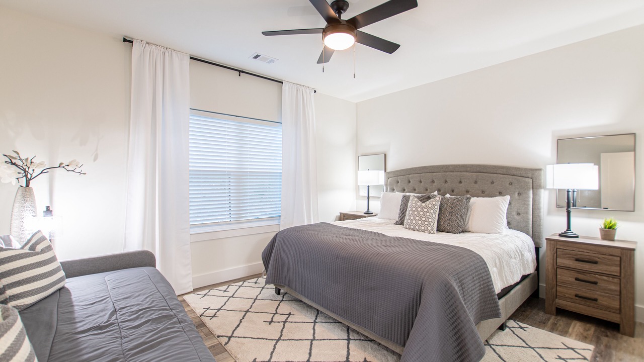 Photo of Bedroom in Carolyn Estates