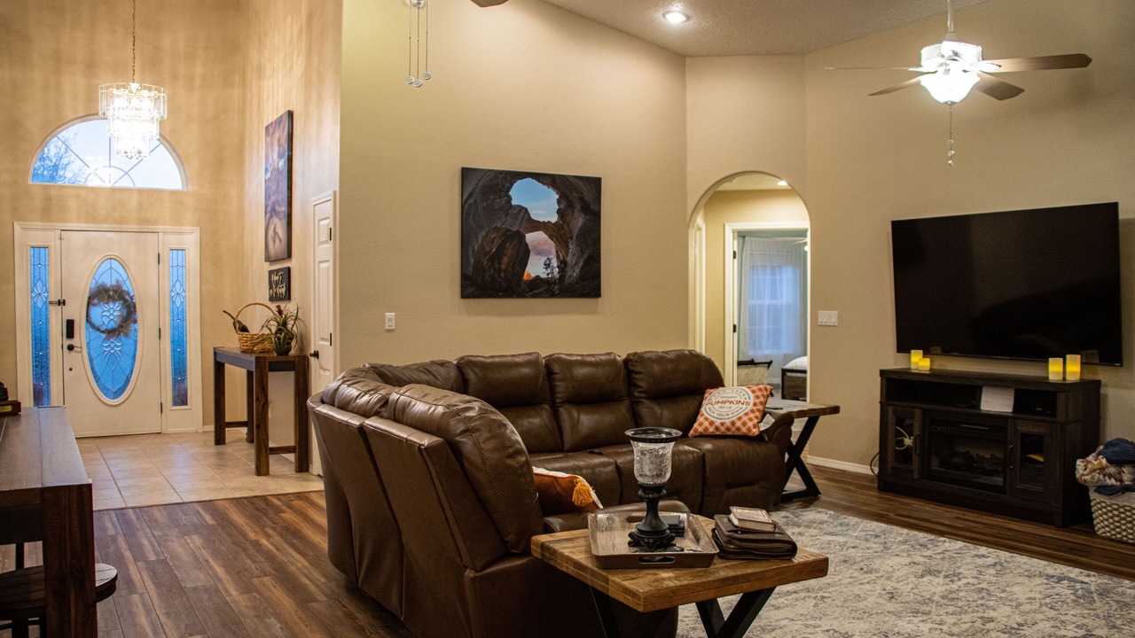 Photo of Livingroom in Farmington