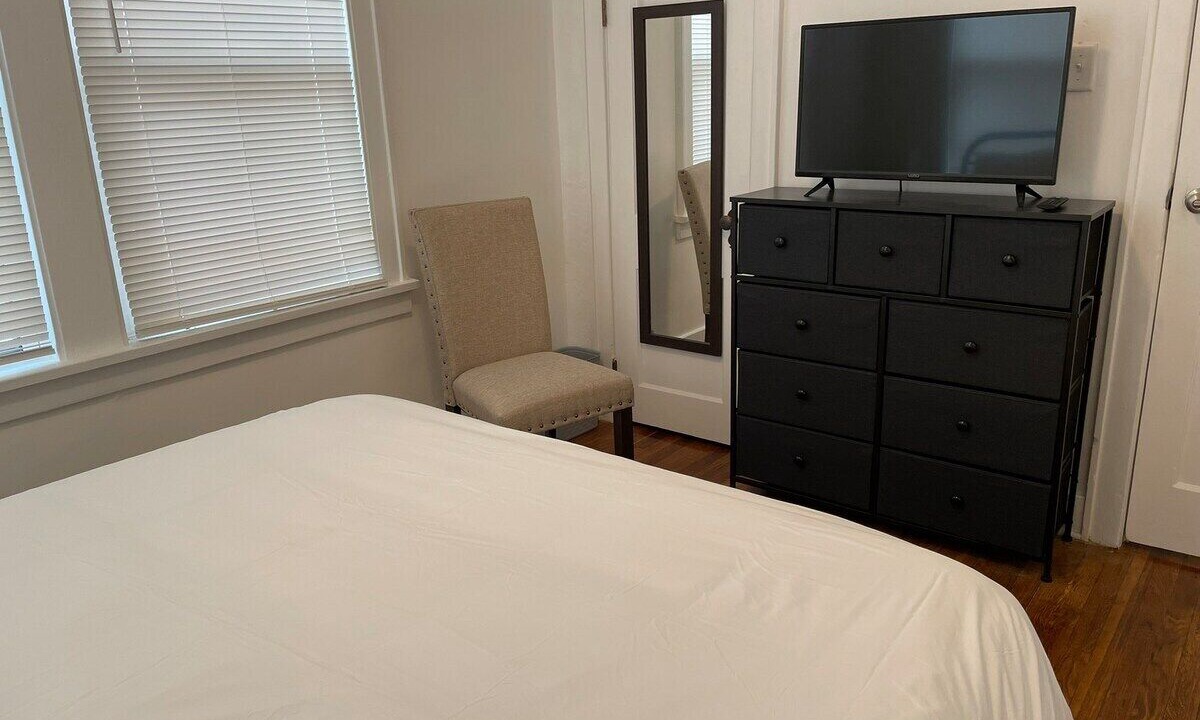 Photo of Bedroom in University Heights