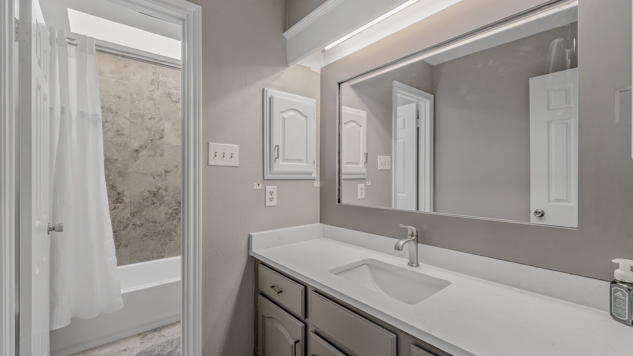 Photo of Bathroom in Southwood Valley
