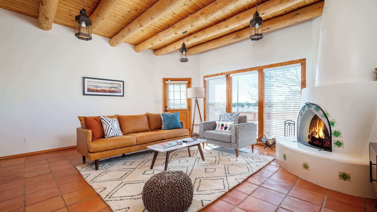 Photo of Livingroom in Eldorado at Santa Fe