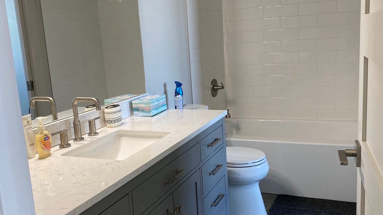 Photo of Bathroom in Loghill Village