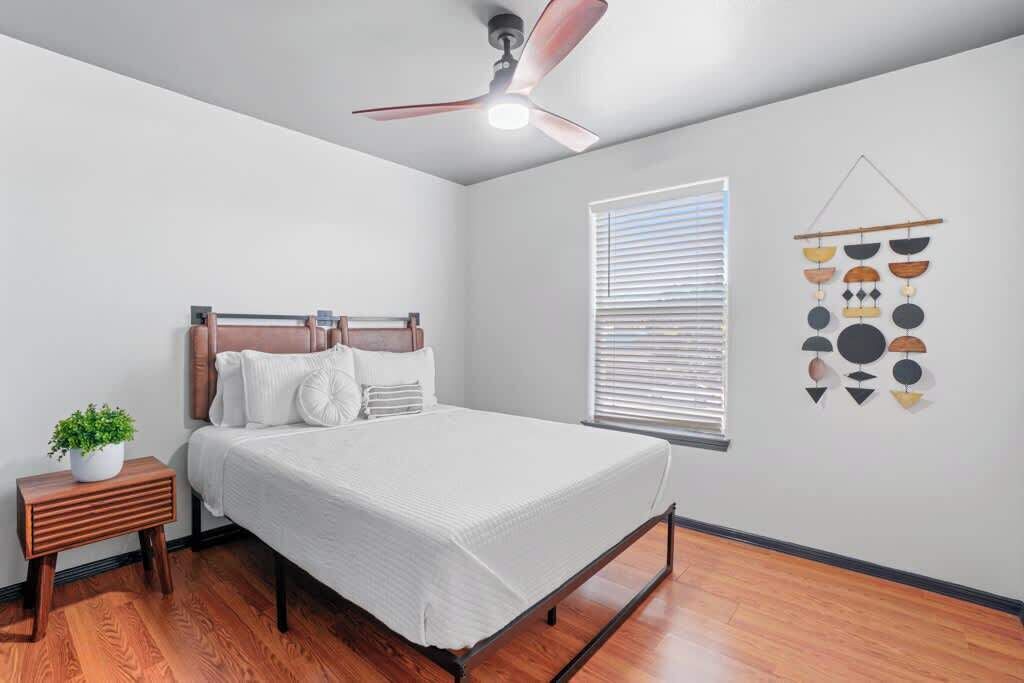 Photo of Bedroom in Northeast El Paso