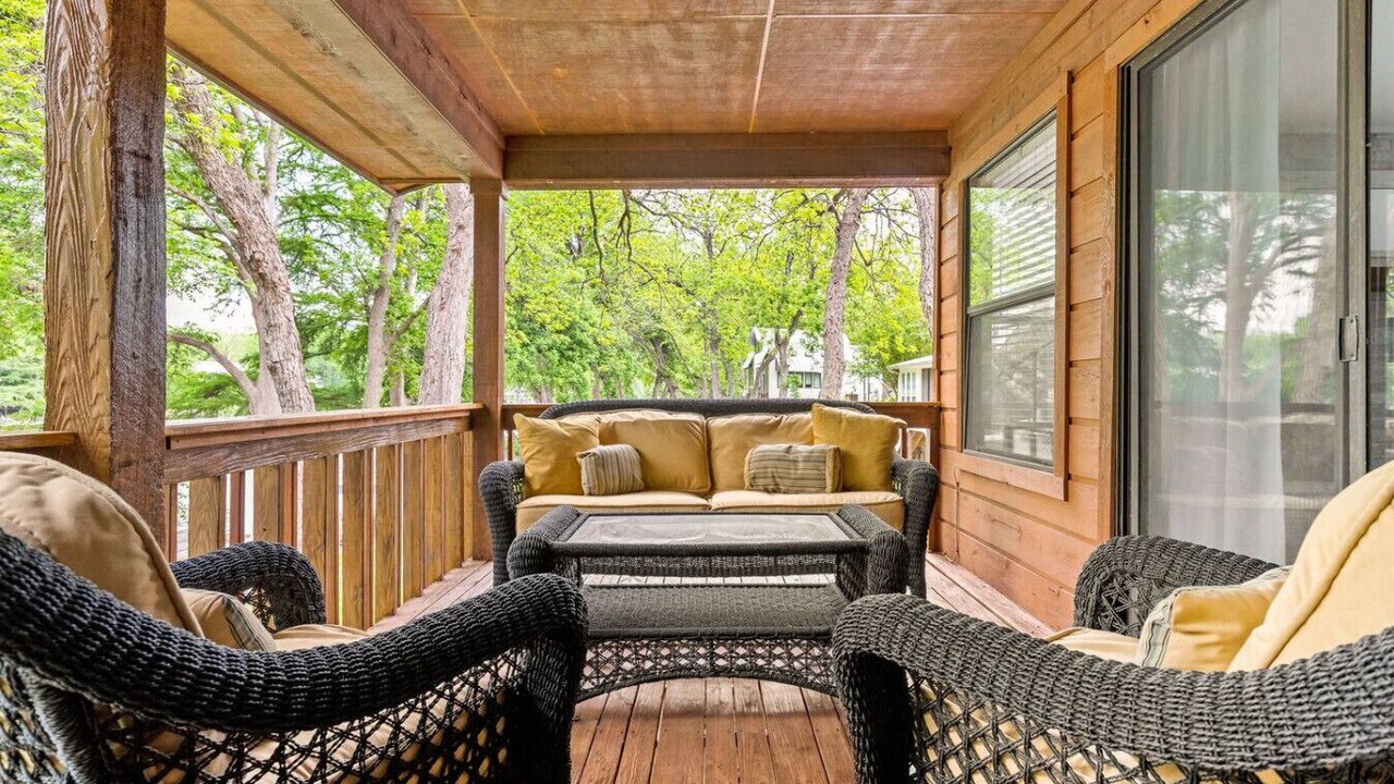 Photo of Outdoor in McQueeney