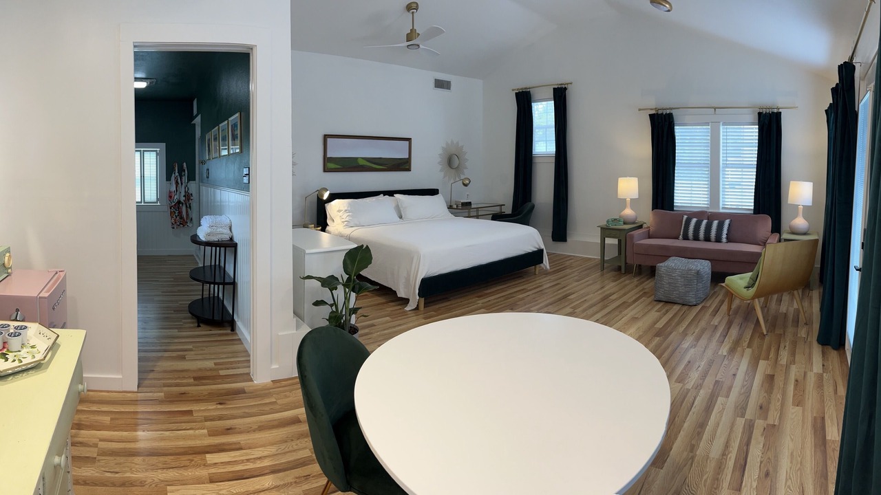 Photo of Bedroom in Weatherford