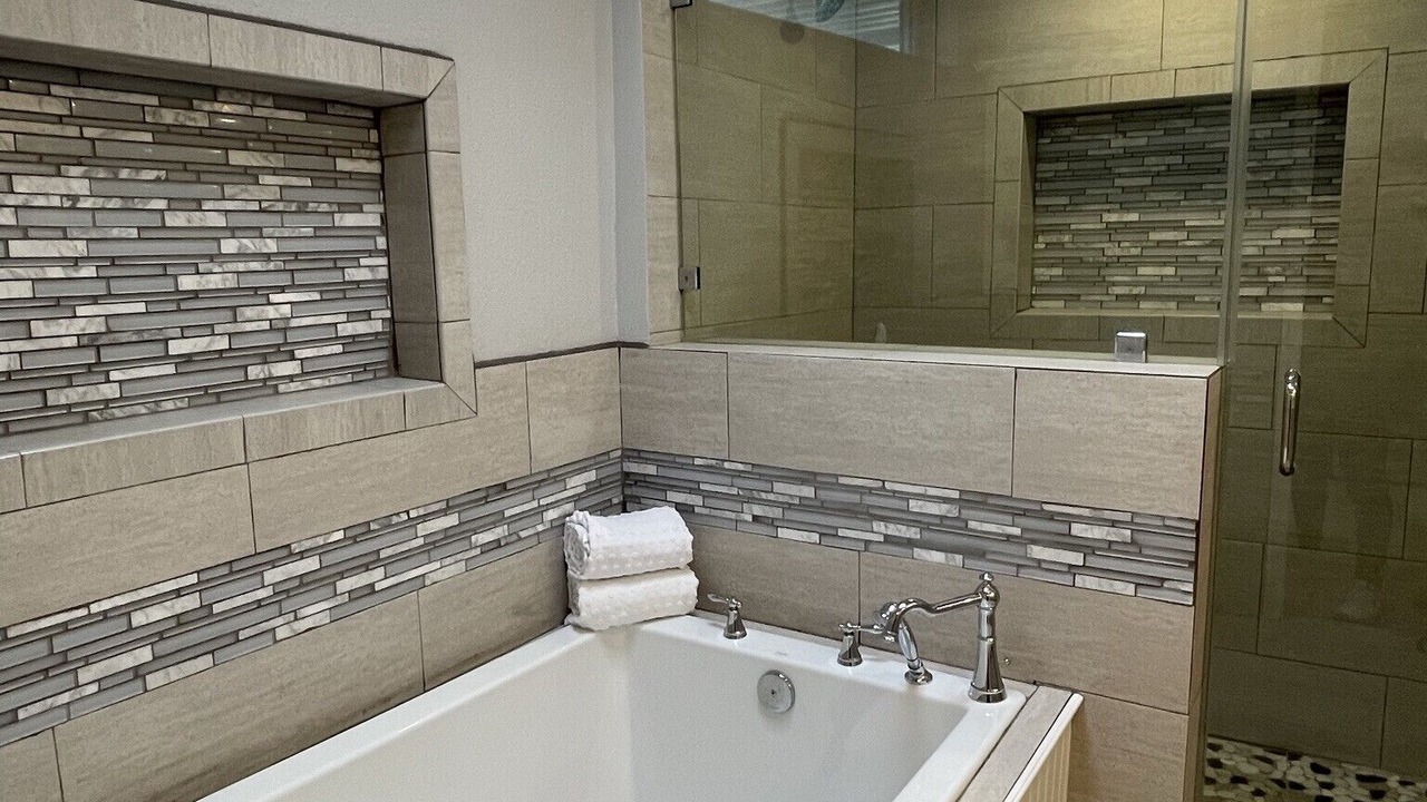 Photo of Bathroom in Mission Hills South