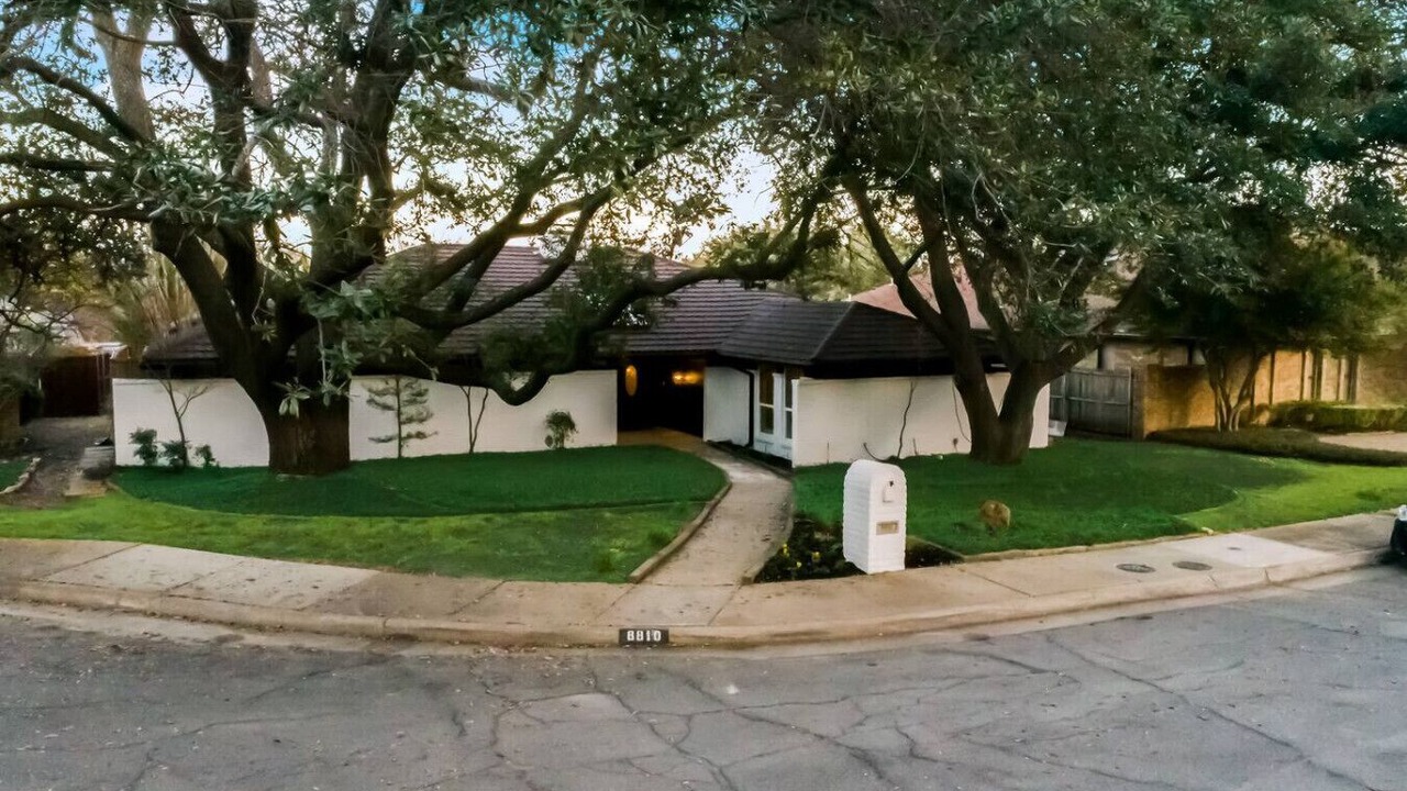 Photo of Outdoor in Lake Highlands