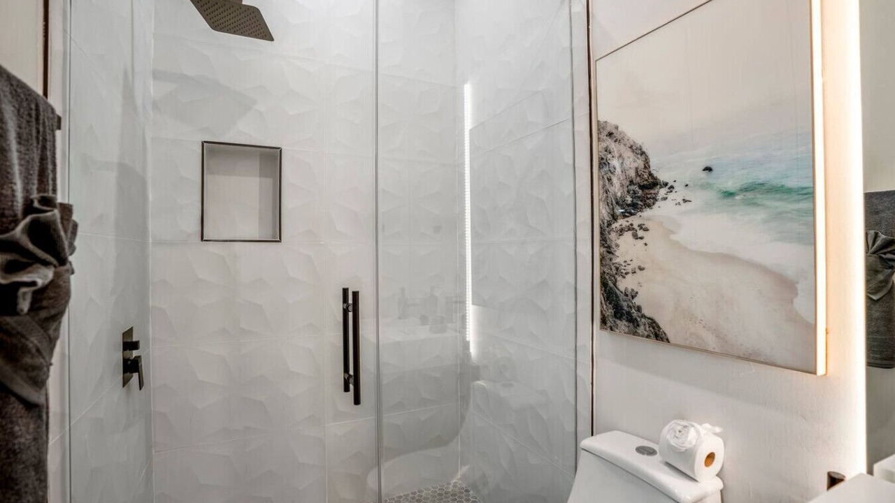 Photo of Bathroom in East Downtown Houston