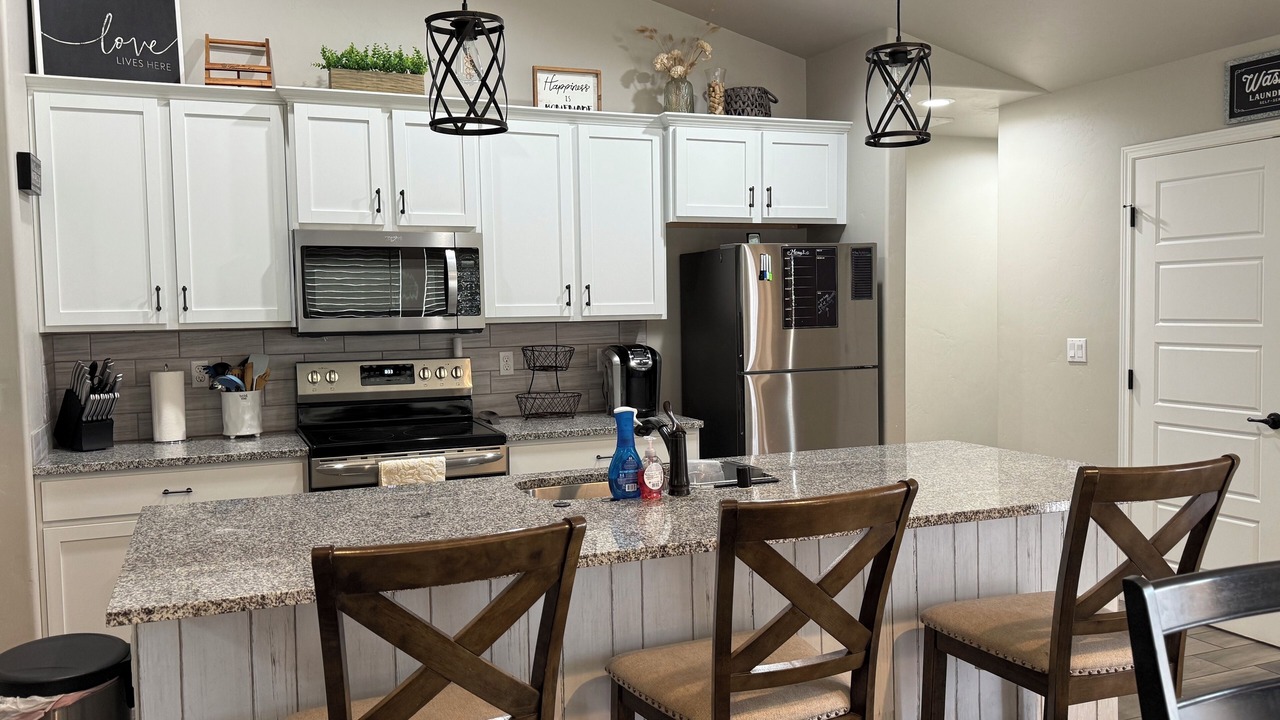 Photo of Kitchen in Alamogordo