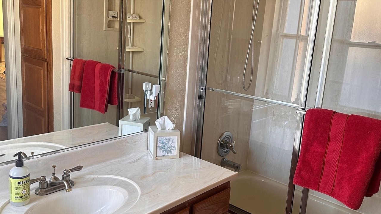 Photo of Bathroom in Zuzax