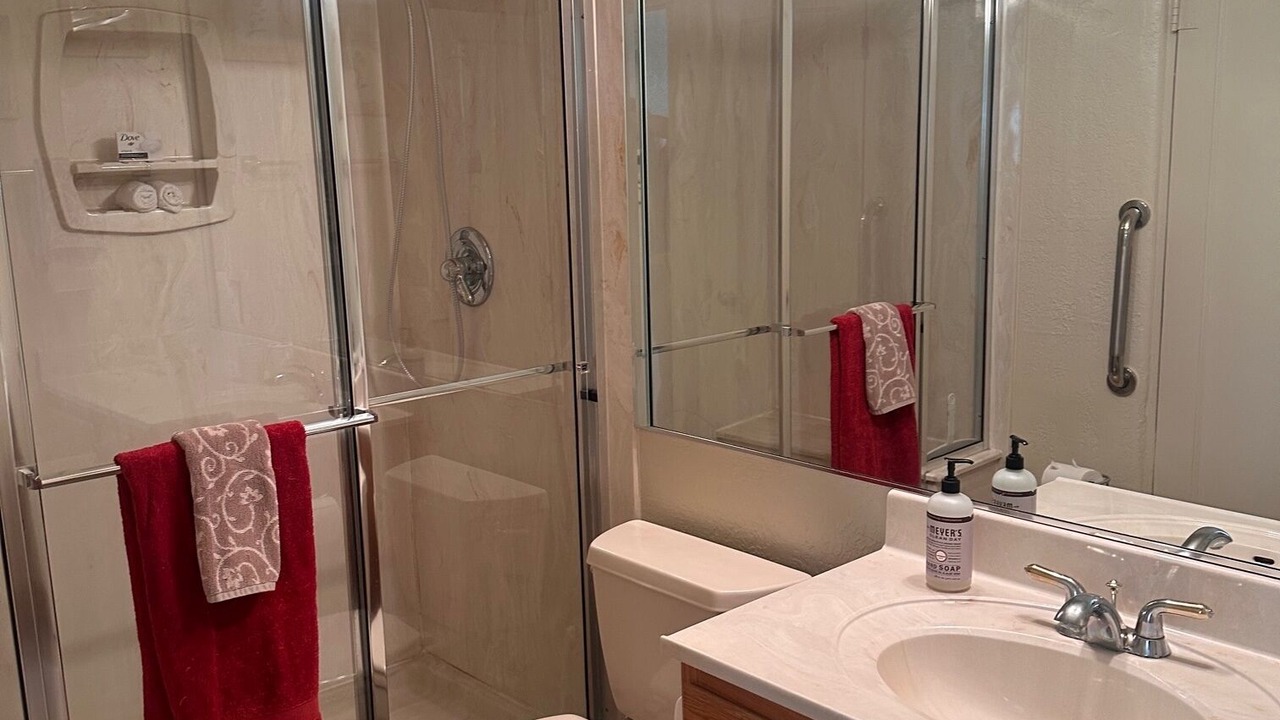 Photo of Bathroom in Zuzax