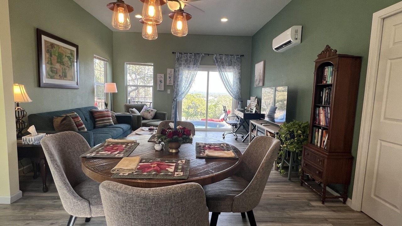 Photo of Bedroom in Oatmeal