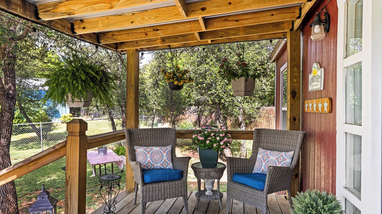 Photo of Patio Balcony in Bandera