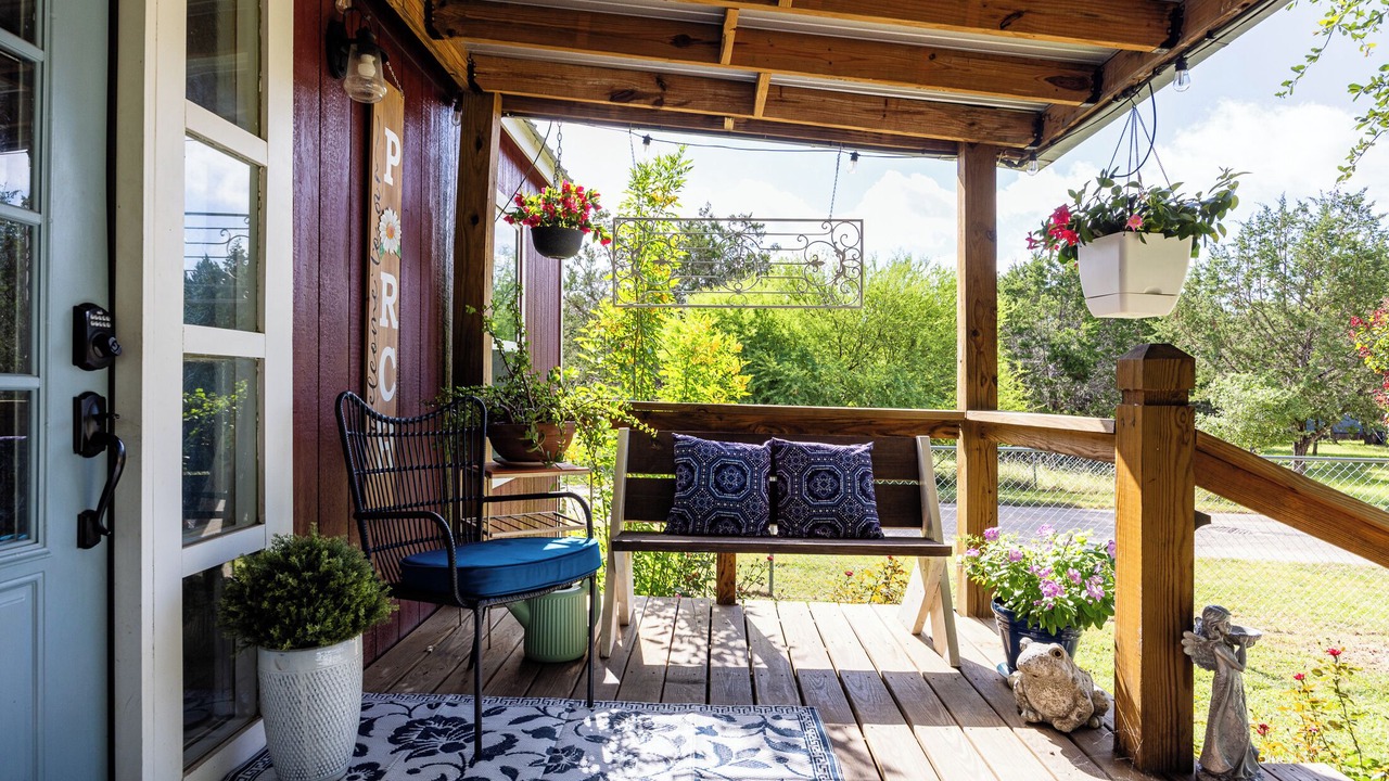 Photo of Patio Balcony in Bandera