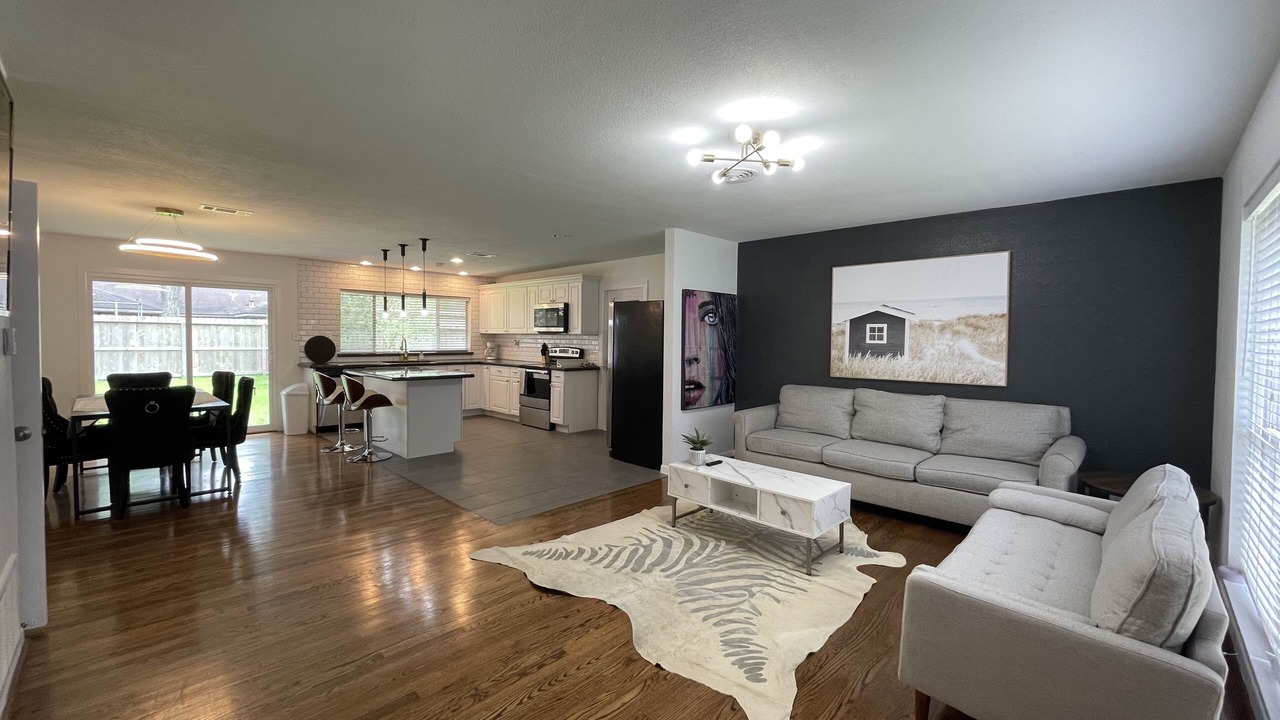 Photo of Livingroom in Houston