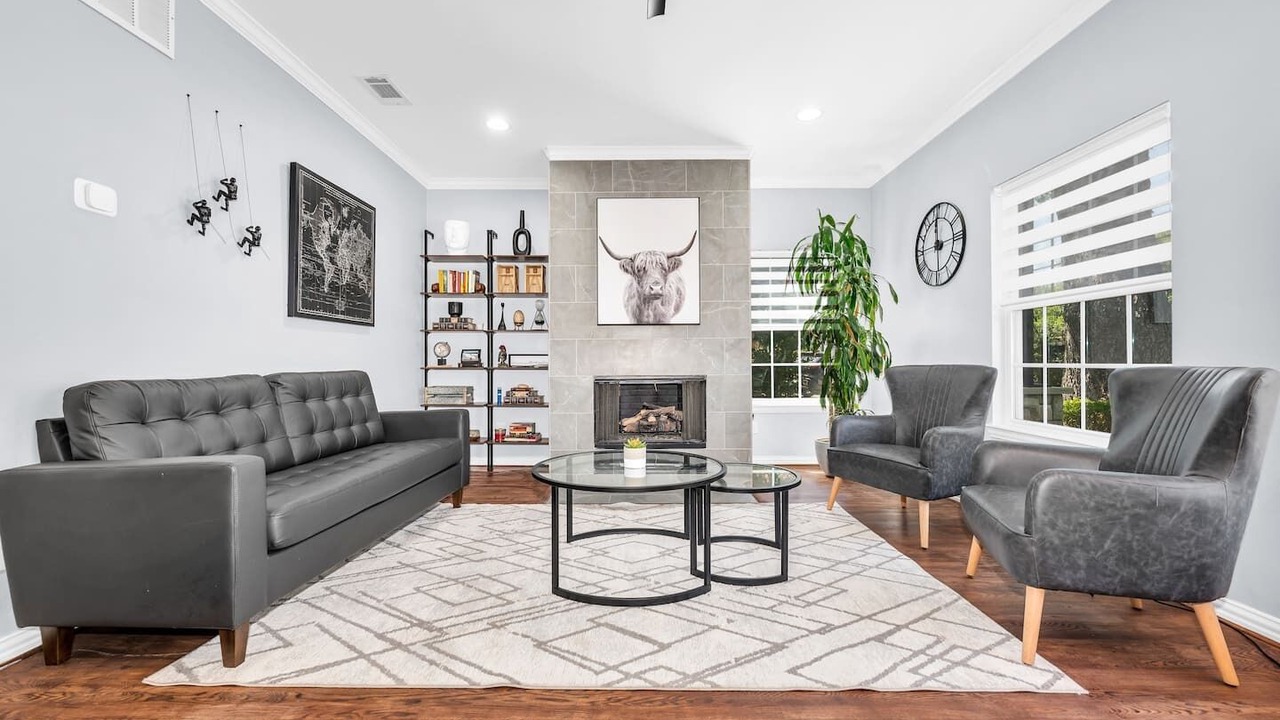 Photo of Livingroom in Dallas