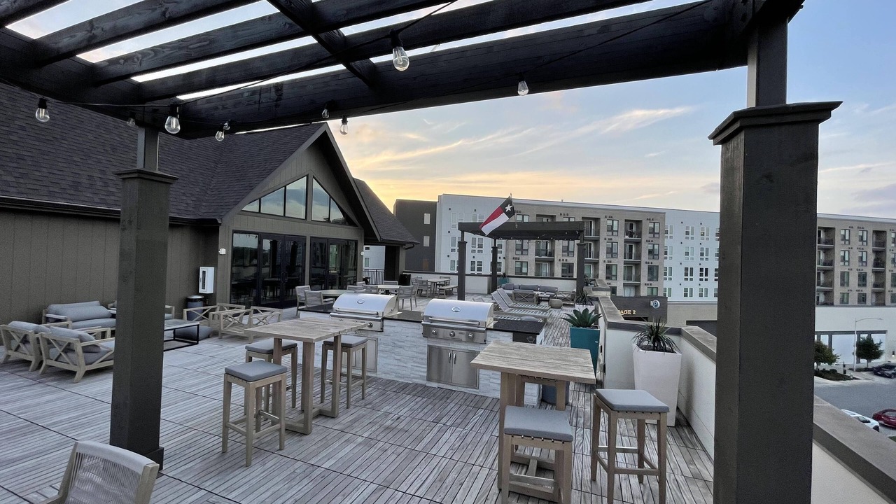 Photo of Outdoor in Oakmont Heights