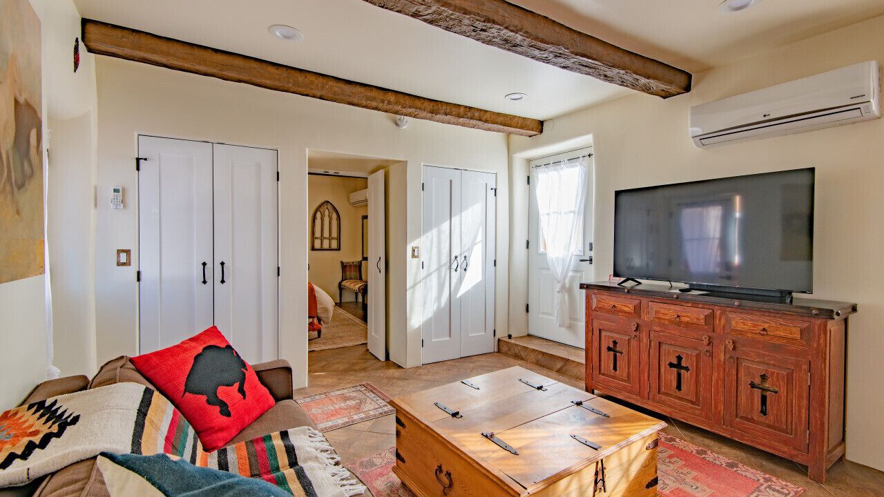 Photo of Bedroom in South Capitol