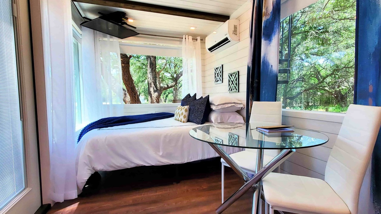 Photo of Bedroom in Dennis