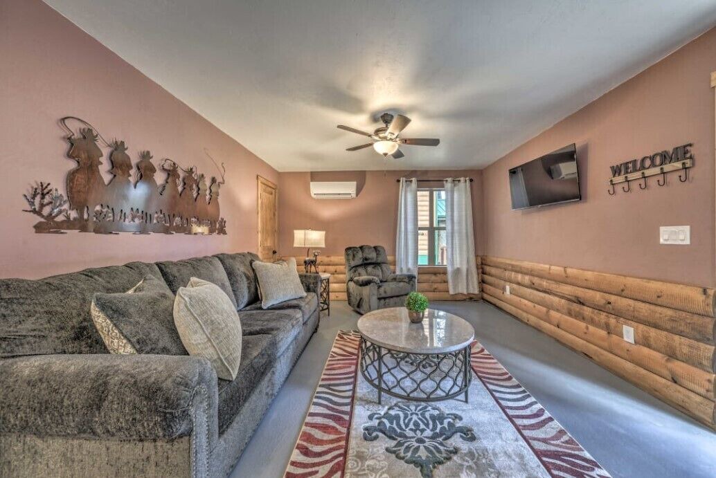 Photo of Livingroom in Ruidoso