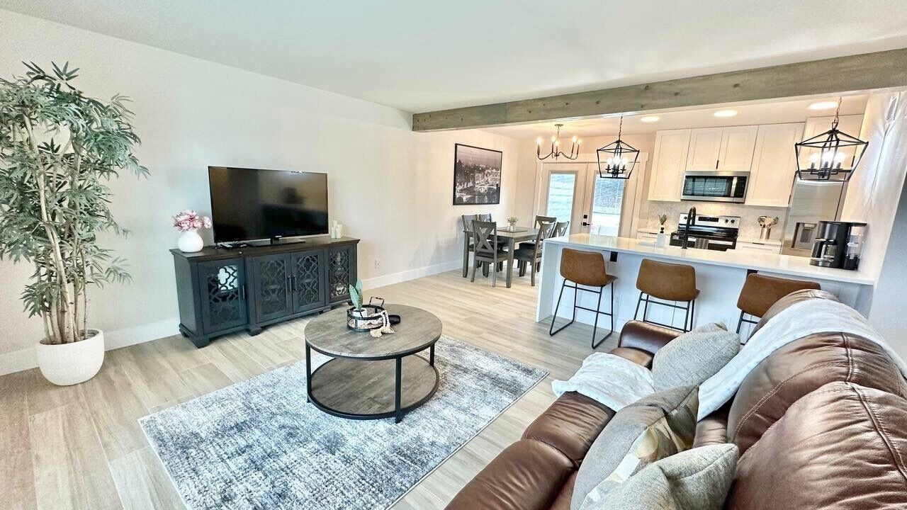 Photo of Livingroom in Wetmore