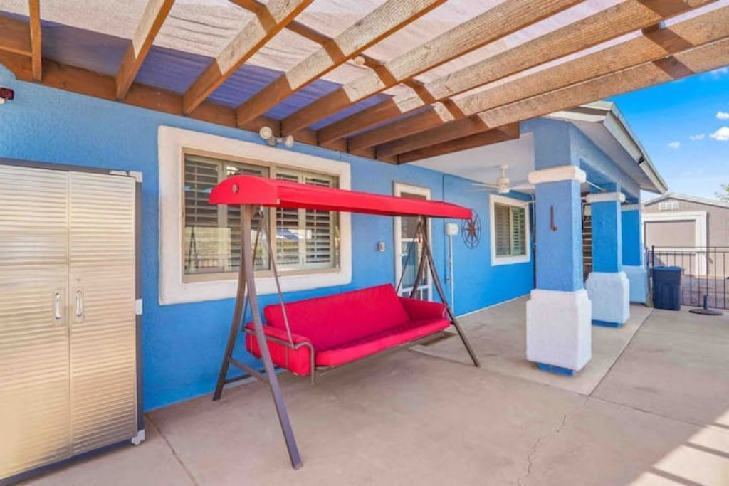 Photo of Patio Balcony in Biggs Field