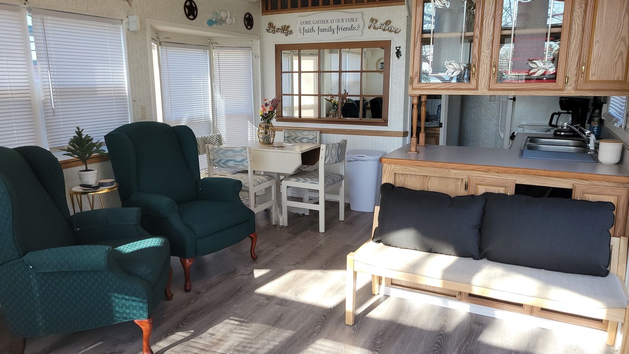 Photo of Livingroom in Chandler
