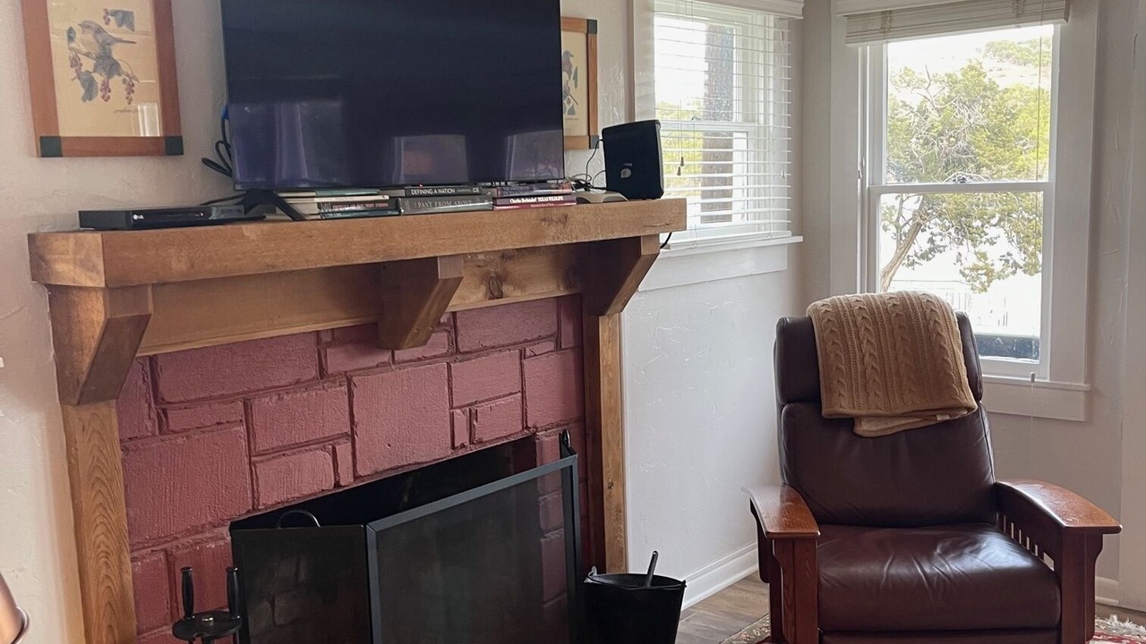 Photo of Livingroom in Palo Pinto County