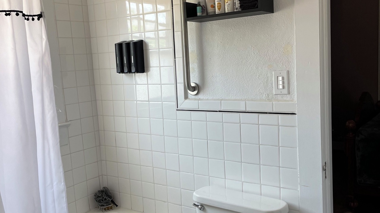Photo of Bathroom in Truth or Consequences