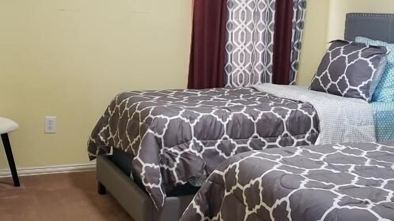 Photo of Bedroom in Lincoln Park