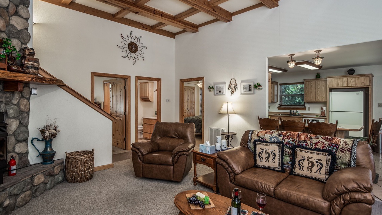 Photo of Livingroom in Cloudcroft