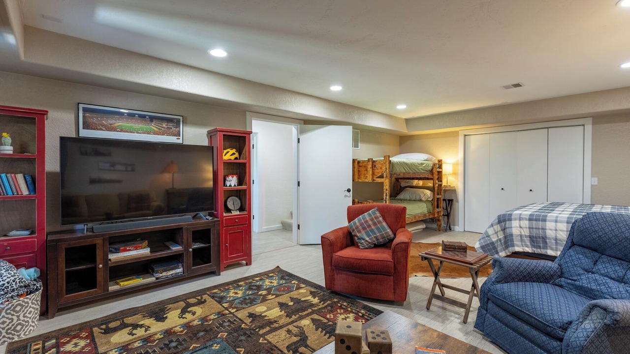 Photo of Bedroom in San Juan River Village