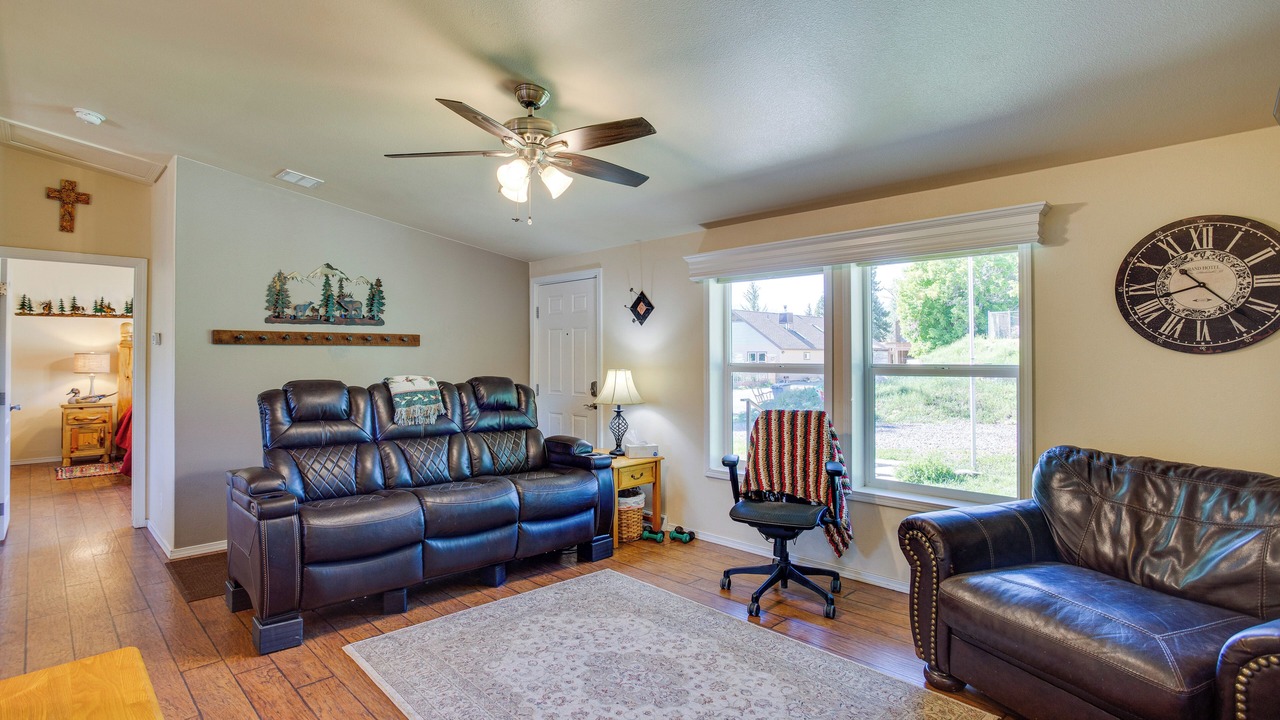Photo of Livingroom in Ridgway