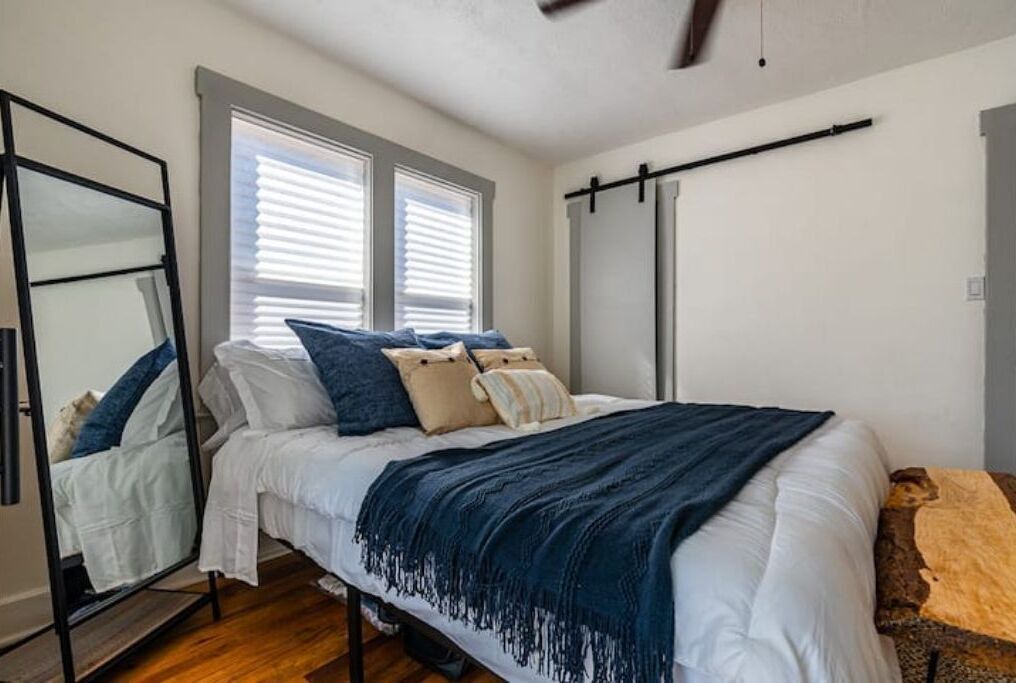 Photo of Bedroom in University Heights
