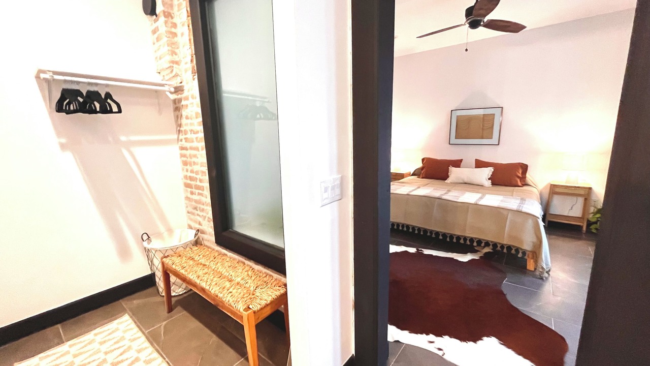 Photo of Bedroom in South Broadway