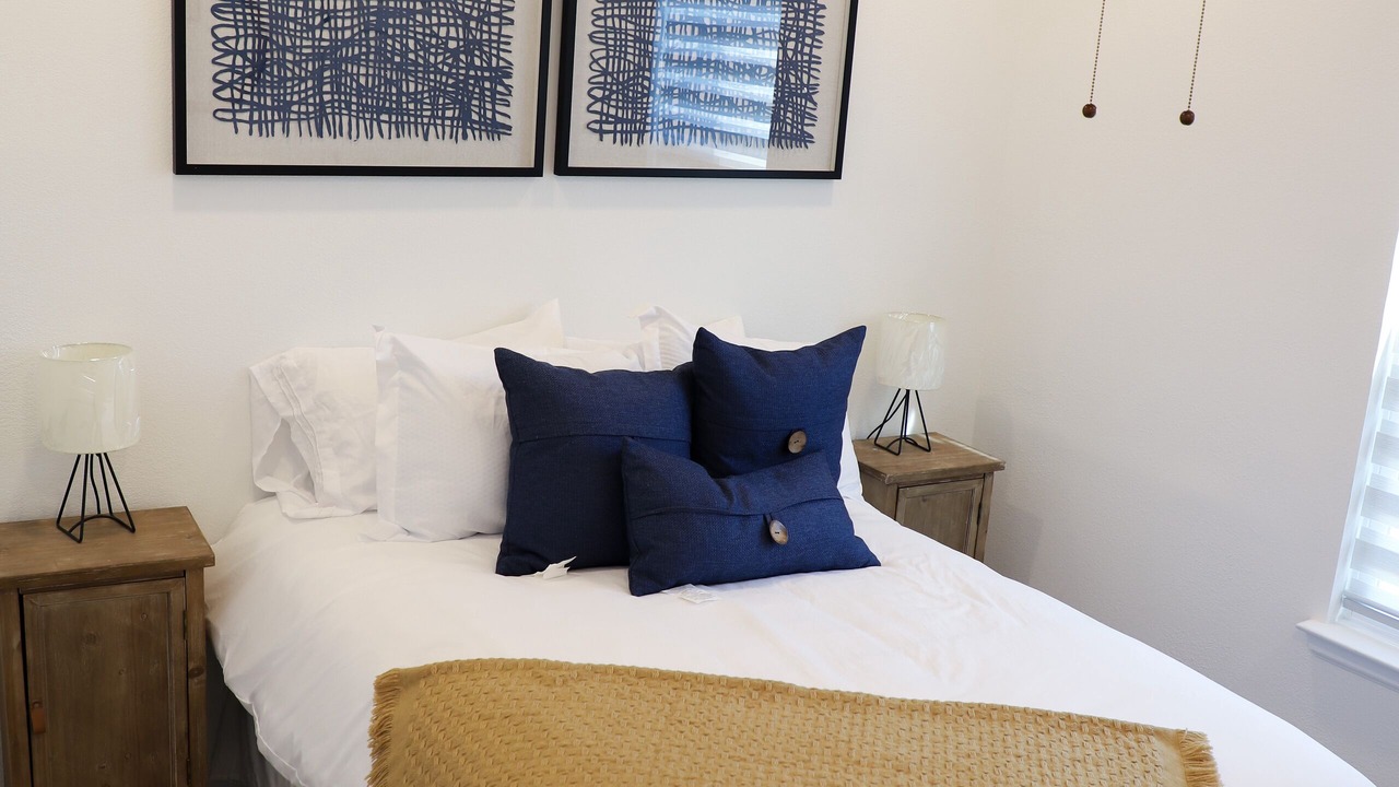 Photo of Bedroom in Biggs Field