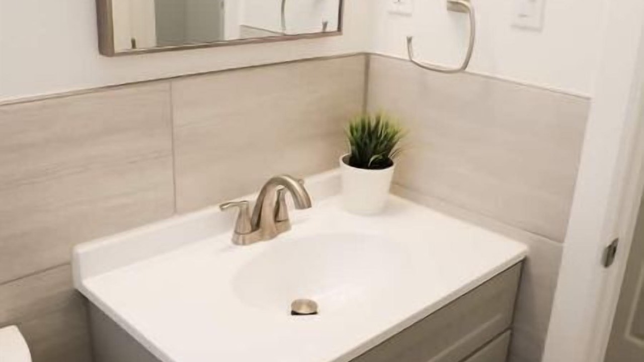 Photo of Bathroom in Biggs Field
