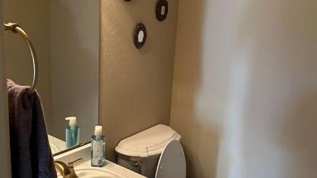 Photo of Bathroom in Northeast Heights