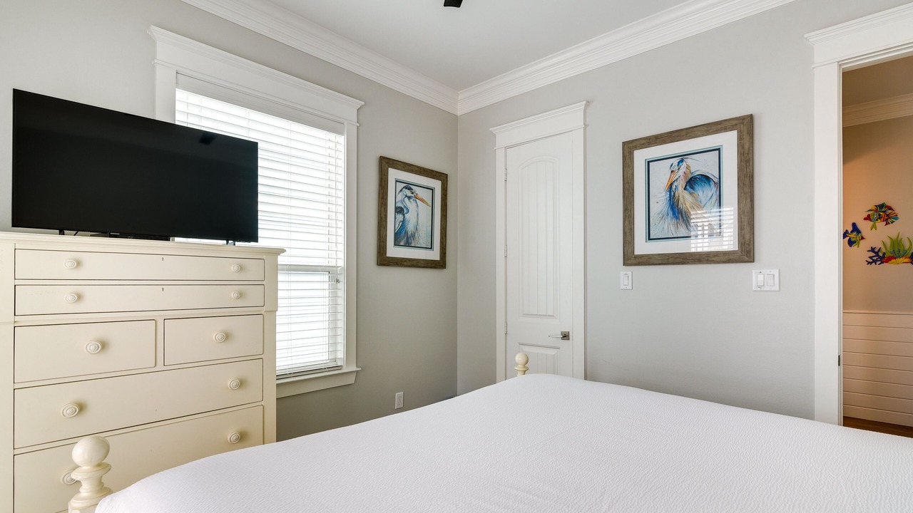 Photo of Bedroom in Beachside Village