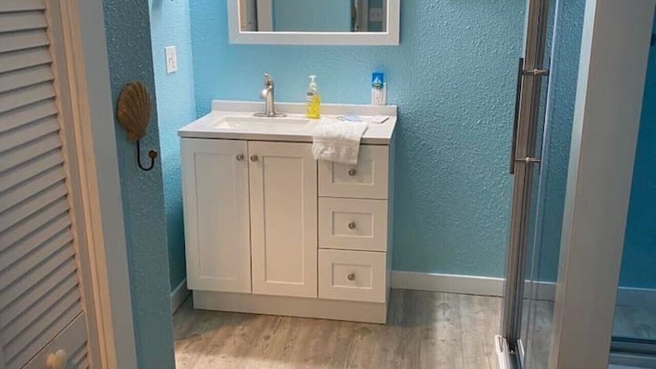 Photo of Bathroom in Palacios