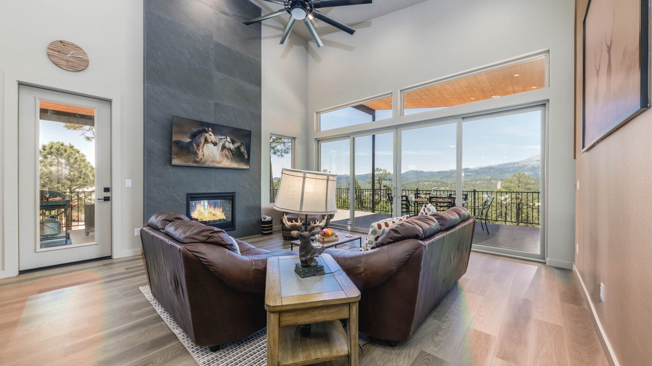 Photo of Livingroom in Ruidoso